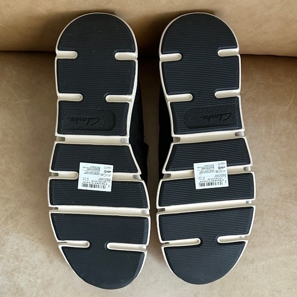 Clarks Women's Nature X Sky Waterproof Slip-On Sneakers Black Nubuck Leather 10 - Picture 9 of 14